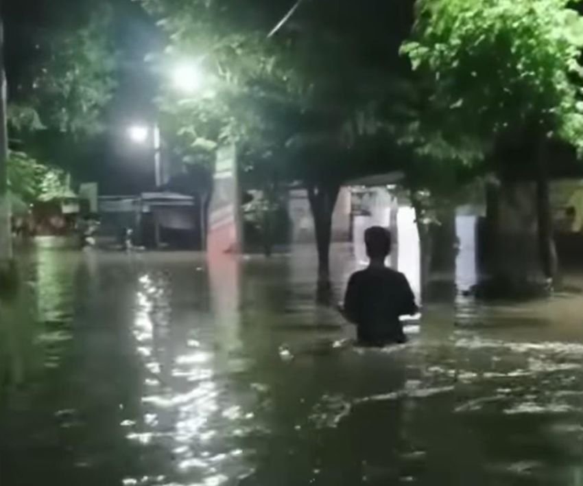 Banjir Terjang Kabupaten Probolinggo, Satu Korban Tewas Terseret Arus