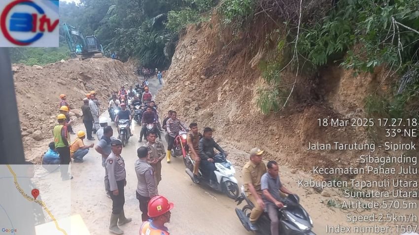 JALAN TARUTUNG &ndash; SIPIROK KEMBALI BISA DILALUI