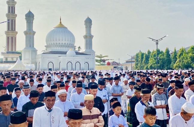 Ribuan Pengikut Tarekat Syattariyah di Nagan Raya Rayakan Idul Fitri Lebih Awal