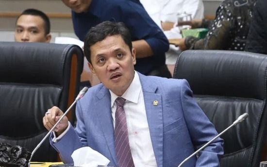 Ketua Komisi III DPR Dukung Usulan Penghapusan SKCK: Ini Alasannya!