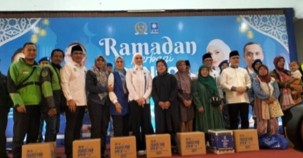 PAN Bagikan Sembako di Ramadan, Zulhas: Puasa Ajarkan Empati untuk Sesama