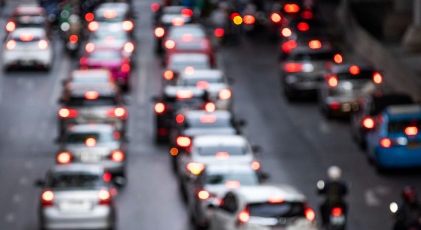 Kecelakaan Beruntun di Km 23 Tol Jakarta-Cikampek, Lalin Macet