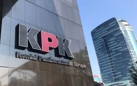 KPK Geledah Kantor Dinas PUPR OKU Usai OTT Korupsi, Temukan Bukti Baru?
