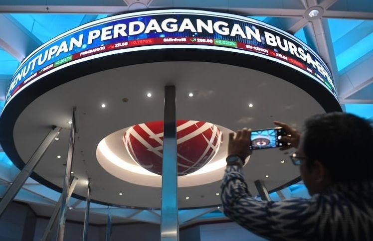 IHSG Terbang Pagi Ini, Dibuka Menguat 2,5% di Level 6.388
