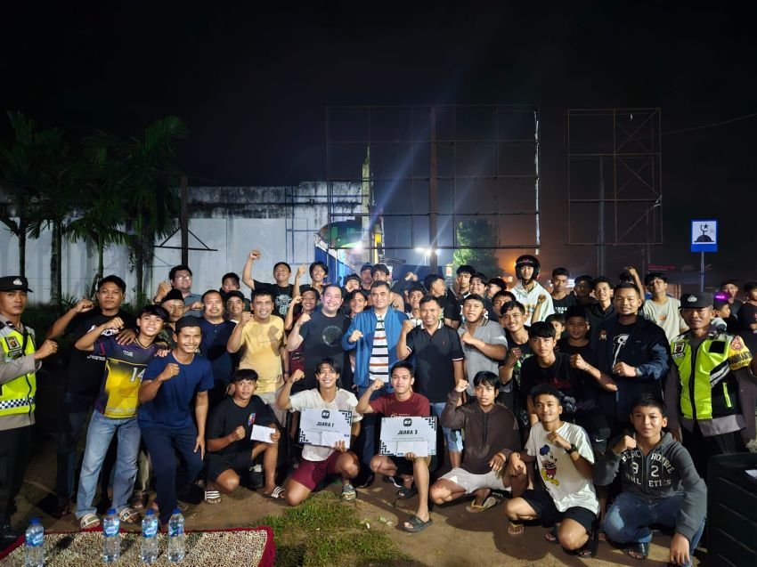 Serunya Lomba Balap Lari Jelang Sahur di Muaro Jambi, Kapolres Hadir Beri Dukungan