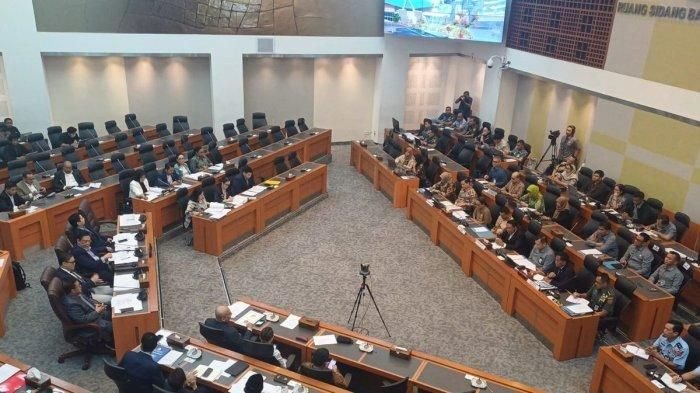 RUU TNI Disahkan, AMAN Nilai Masyarakat Adat Terancam