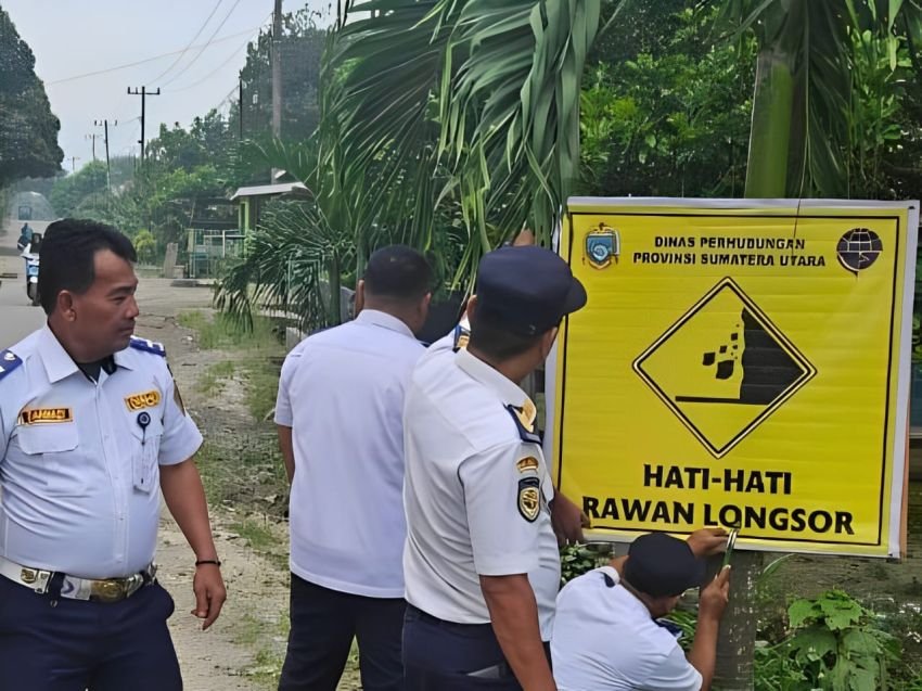 Tindak Lanjut Hasil Survei, Pemprov Sumut Pasang Rambu Peringatan di 147 Titik Rawan