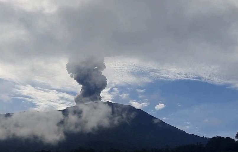 Gunung Marapi Erupsi Lagi!, Warga Diimbau Waspada Terhadap Ancaman Lahar