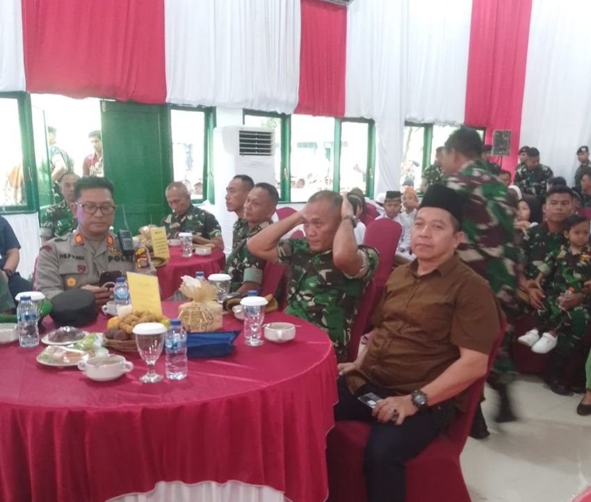 Safari Ramadhan Kasdam I/BB, Berbagi Kebahagiaan dengan Santunan Anak Yatim di Naga Karimata