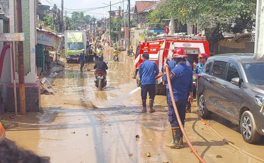 Kota Bekasi Bangkit Setelah Banjir Parah, Perbaikan Jembatan Kemang Pratama Dimulai