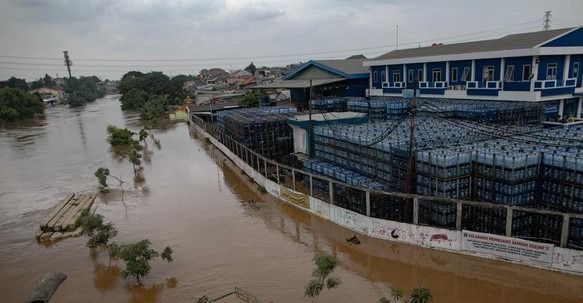 Banjir Terjang 29 RT di Jakarta Timur, Barat, dan Selatan, Ketinggian Air Capai 2,5 Meter