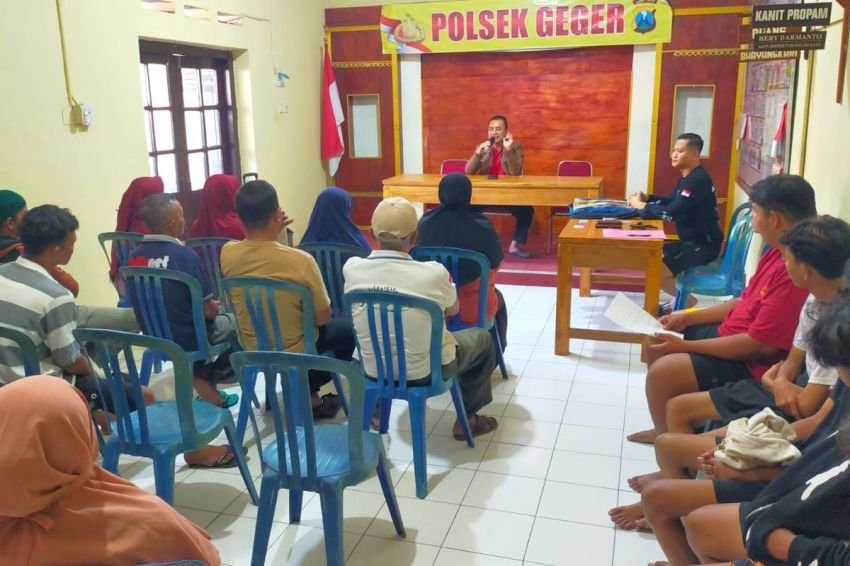 Polsek Geger Tangkap Puluhan Remaja Diduga Hendak Perang Sarung Menjelang Sahur
