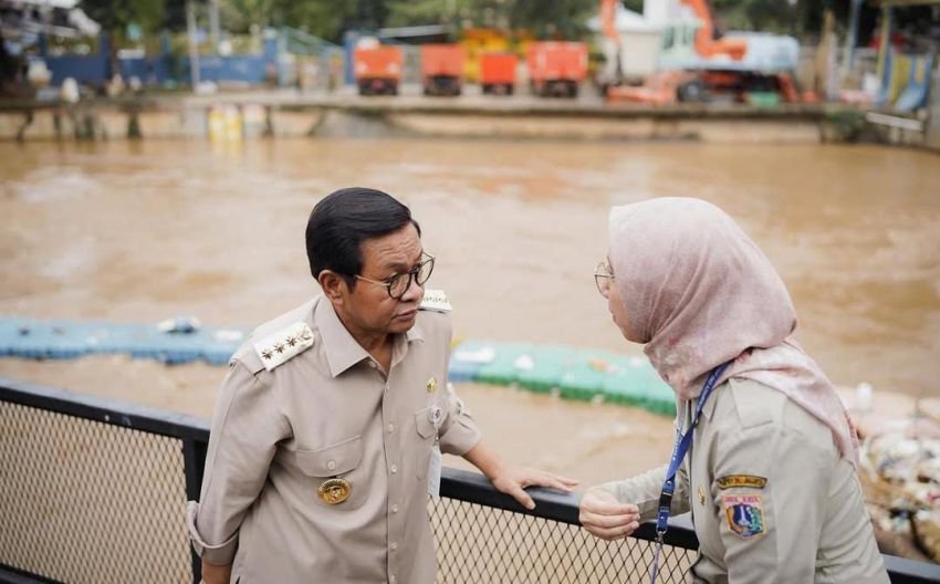 Pramono Anung Jelaskan Penyebab Banjir di Jakarta: 90 Persen dari Wilayah Sekitar