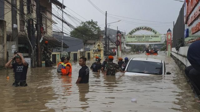 Banjir Terparah Landa Pondok Gede Permai Bekasi, Warga: "2020 Gak Begini"