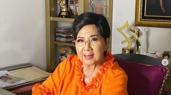 Titiek Puspa Jalani Operasi Akibat Pecah Pembuluh Darah, Dirawat di ICU