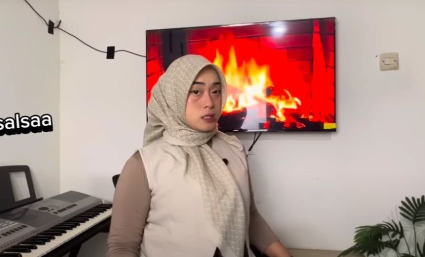 Bu Guru Salsa Dihujat Usai Eksis Sebagai Penyanyi Cover Lagu, Netizen Pertanyakan Etika Setelah Kasus Video Syur