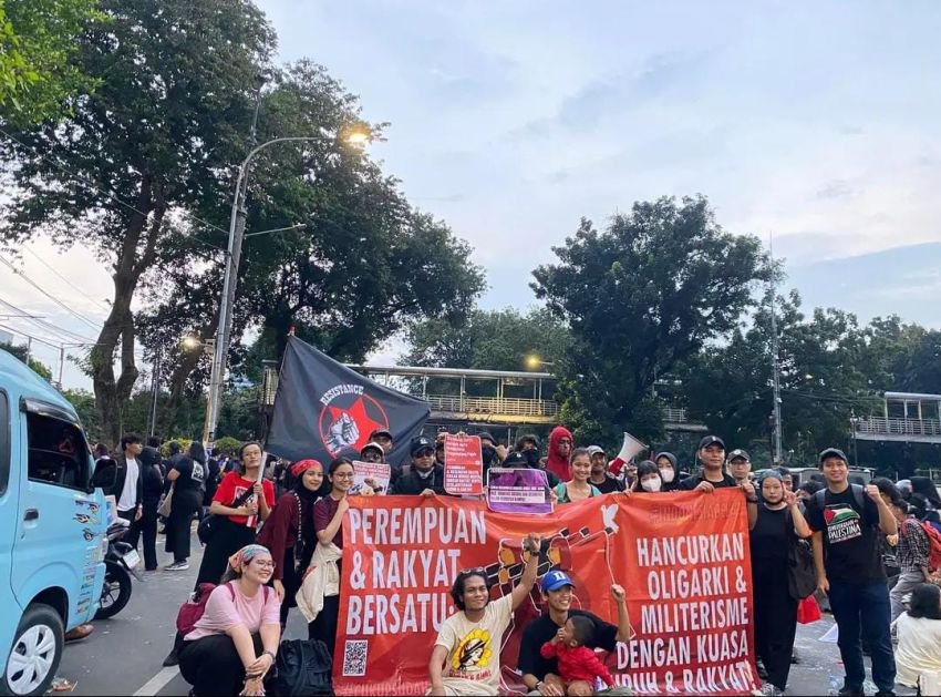 Massa Aksi Peringati Hari Perempuan Sedunia dengan 6 Tuntutan Tegas untuk Pemerintah