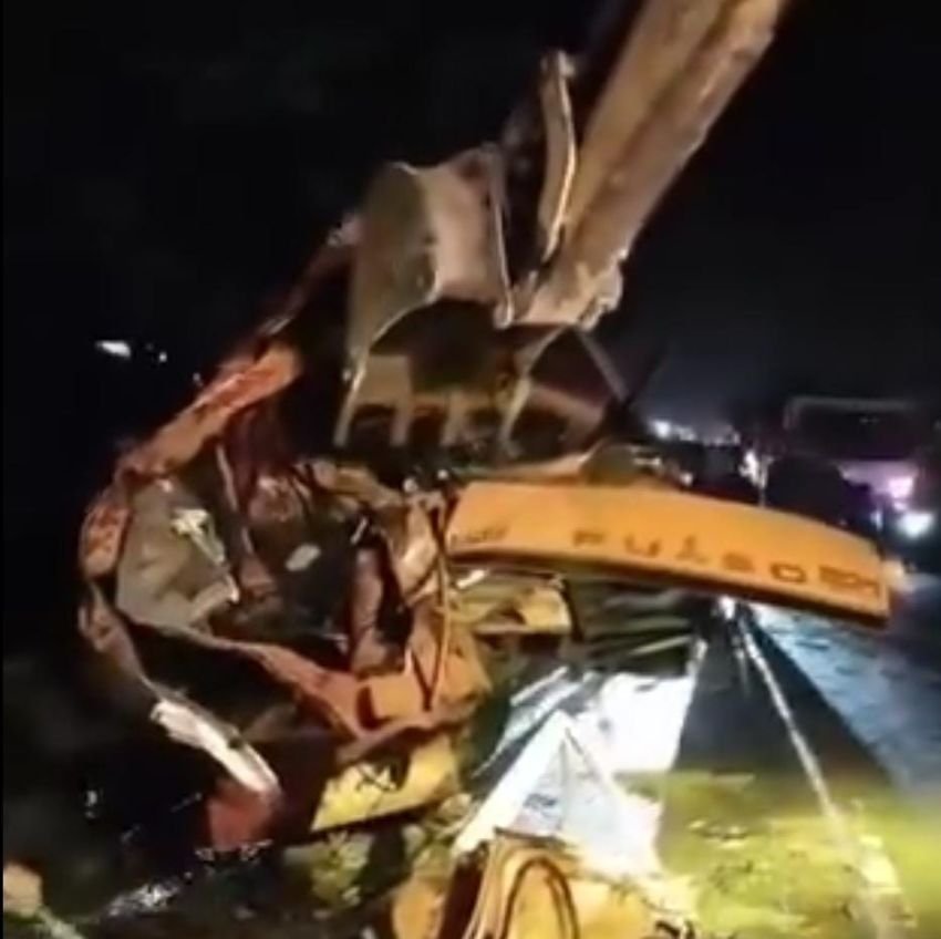 Kecelakaan Maut di Sibolangit: Truk Tronton Rem Blong, Satu Sopir Tewas Terbakar