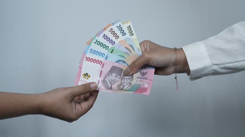 Aturan dan Sanksi Pembayaran THR Pekerja: Wajib Dibayar Tepat Waktu Sesuai Ketentuan