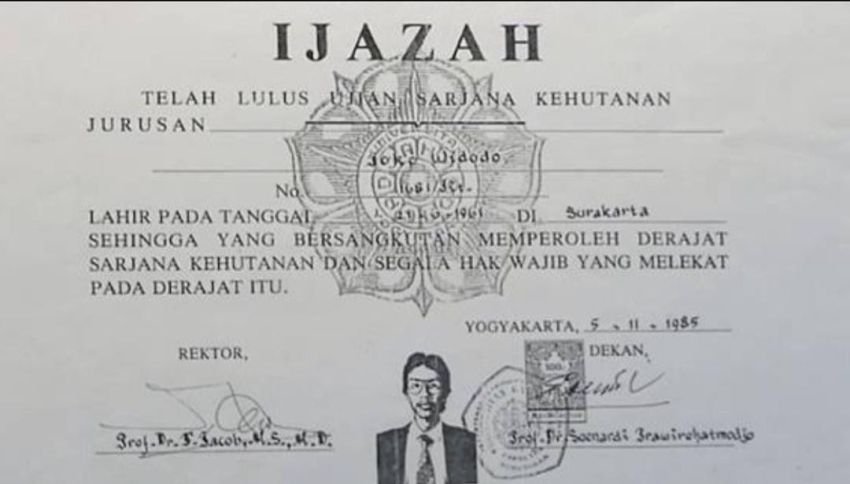 UGM Bantah Tuduhan Pemalsuan Ijazah dan Skripsi Jokowi, Tegaskan Semua Fakta Terkait Keaslian Dokumen