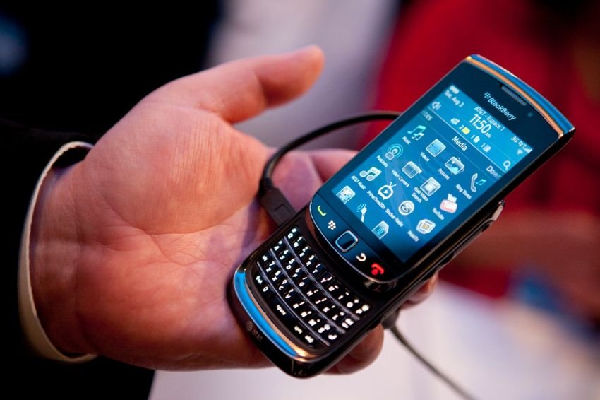 Kejayaan dan Kejatuhan BlackBerry: Dari Raja Ponsel ke Pemain Keamanan Siber