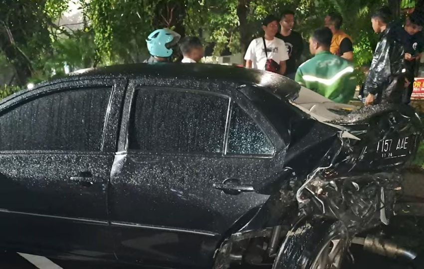 Astaga! Anak di Bawah Umur Tabrak Lari Pakai Innova di Depan Hotel Mewah Surabaya