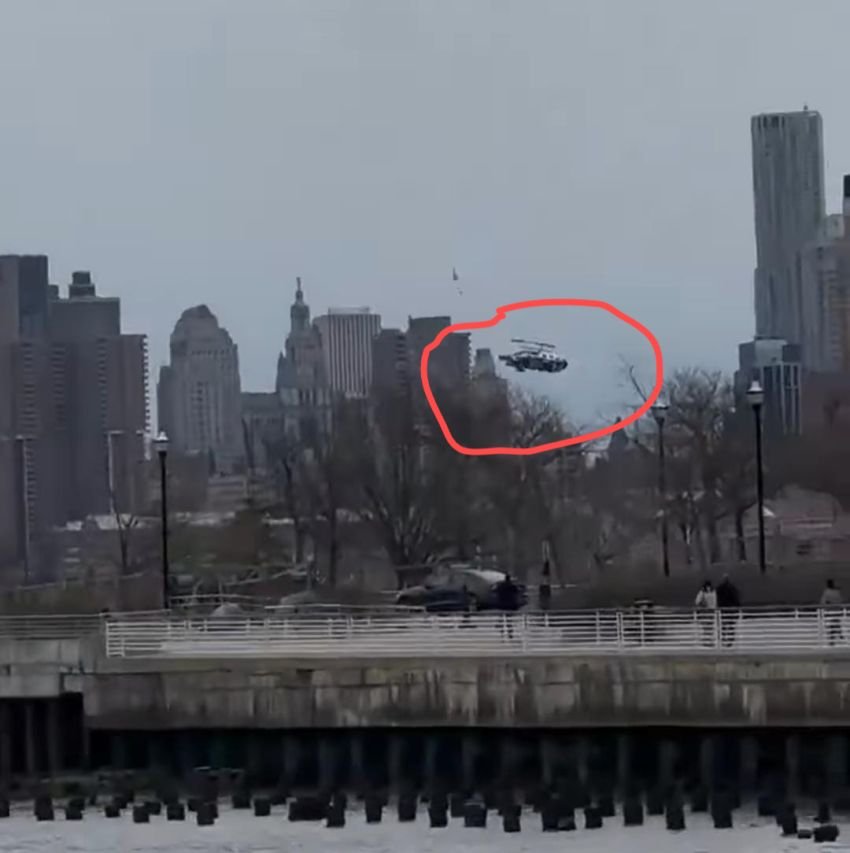 Helikopter Wisata Jatuh di Sungai Hudson, Enam Orang Tewas Termasuk Satu Keluarga Asal Spanyol