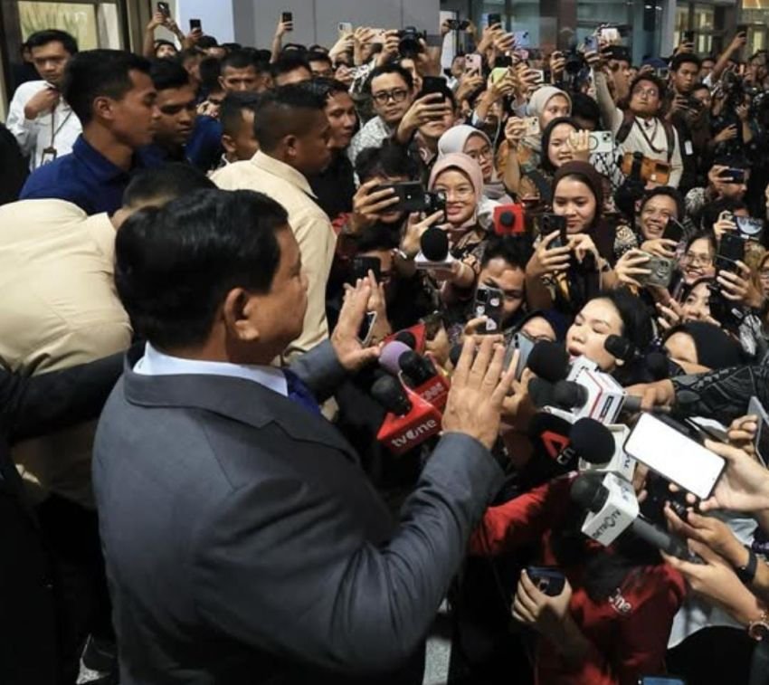 Prabowo Minta Wartawan Keluar: Banyak Tegur Direksi, "Kan Gak Enak"