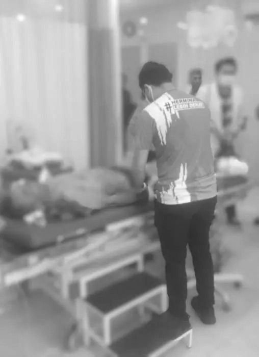 Driver Ojol T6w4s Bersimbah D4rah di Jalan Gaperta Medan, Diduga Korban Tabrak Lari