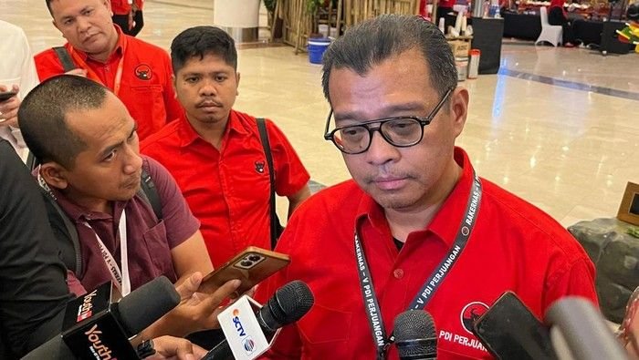 Ketua DPP PDIP Andi Widjajanto Heran Jokowi Diutus Hadiri Pemakaman Paus Fransiskus
