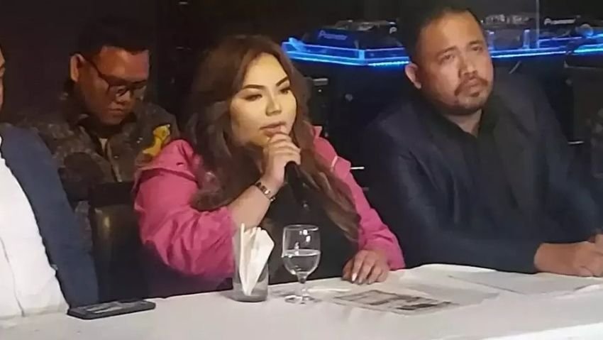 Lisa Mariana Klaim Diminta Ridwan Kamil Gugurkan Kandungan, Sebut Diberi Uang Rp 100 Juta