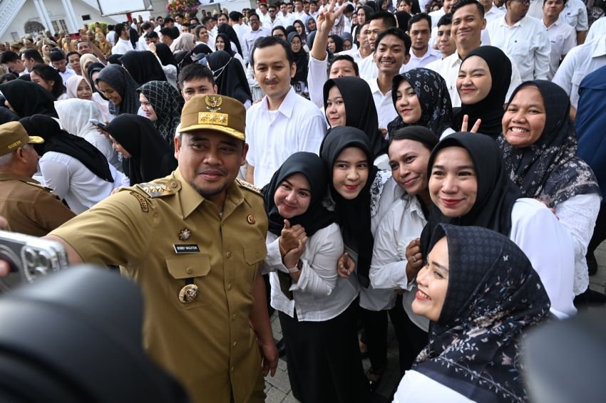 Kehadiran ASN Pemprov Sumut 98,63% Usai Libur Lebaran, Gubernur Bobby Nasution Siapkan Sanksi untuk yang Absen