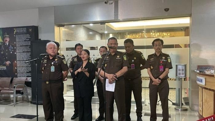 Direktur Pemberitaan JakTV Diduga Terima Rp478 Juta untuk Buat Konten Menyesatkan soal Kejagung