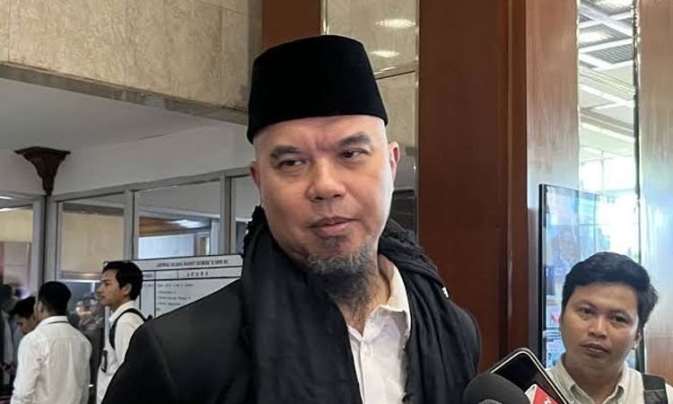 Ahmad Dhani Minta Maaf atas Istilah &ldquo;Maling&rdquo; untuk Penyanyi, Minta Publik Carikan Istilah Pengganti?