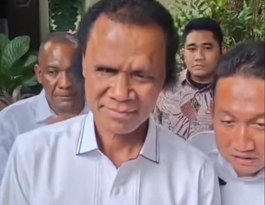 Tanggapi Gugatan Ijazah Jokowi, Hercules: Jangan Cari Sensasi!