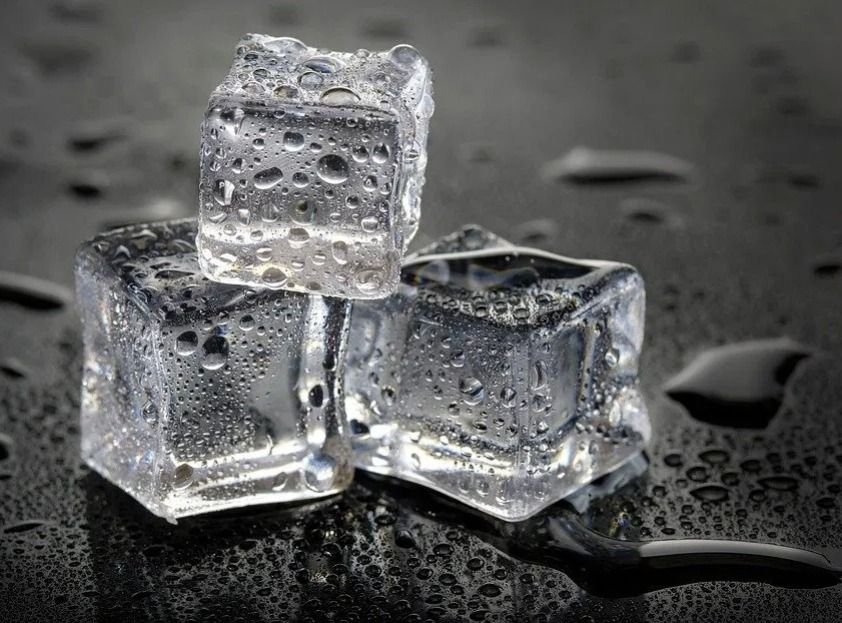 Waspada! Harus Hindari Kebiasaan Makan Es Batu