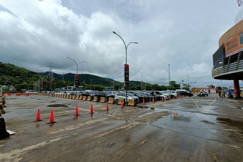 Sepi Antrian, Pelabuhan Merak Diguyur Hujan Ringan di Puncak Arus Balik H+5 Lebaran 2025
