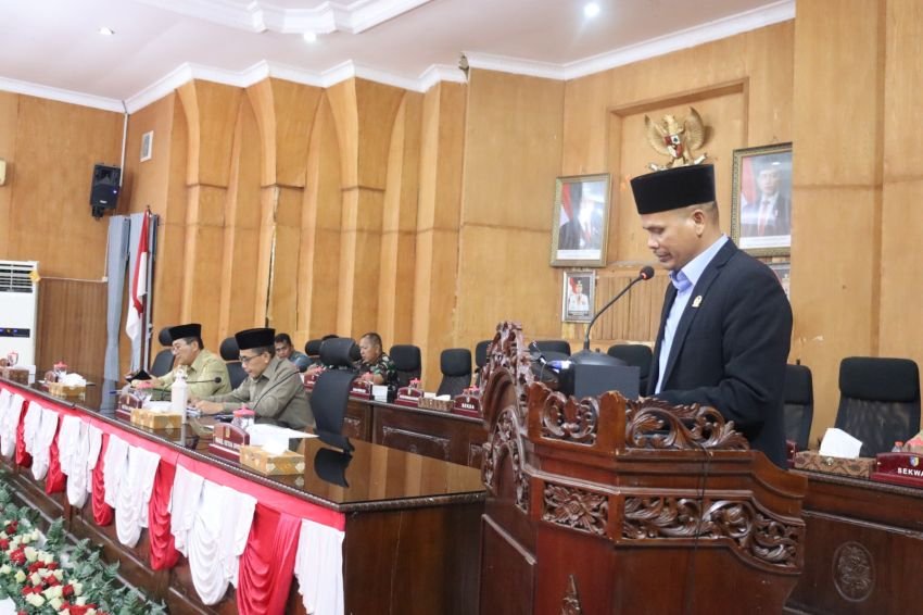 Rapat Paripurna DPRD Batu Bara Bahas LKPJ Bupati 2024 dan Sampaikan Rekomendasi Strategis untuk Perbaikan Kinerja OPD