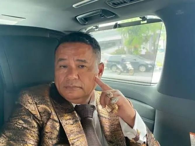 Hotman Paris Tegaskan Tak Akan Tobat: "Hidup Cuma Sekali, Buat Apa?"