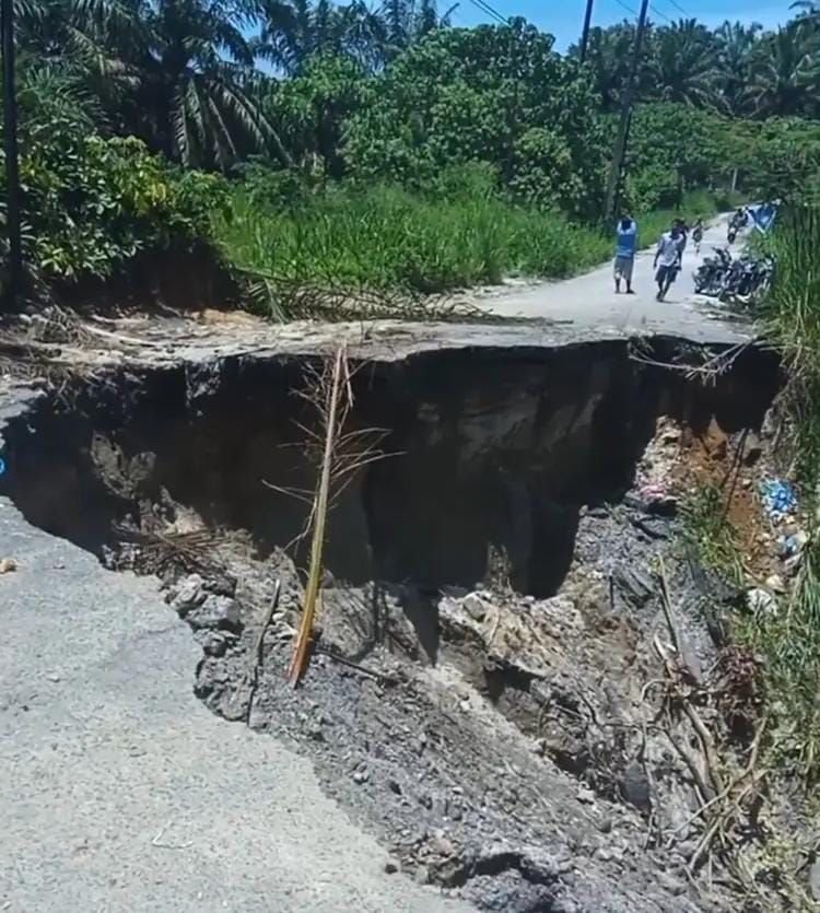 Gubernur Sumut Bobby Nasution Respon Terkait Jalan Putus di Asahan