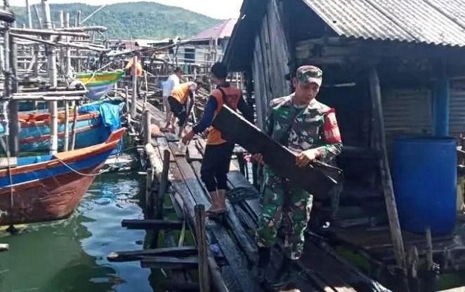 Hujan Deras dan Angin Kencang Terjang Sibolga, Rumah Nelayan Rusak Parah