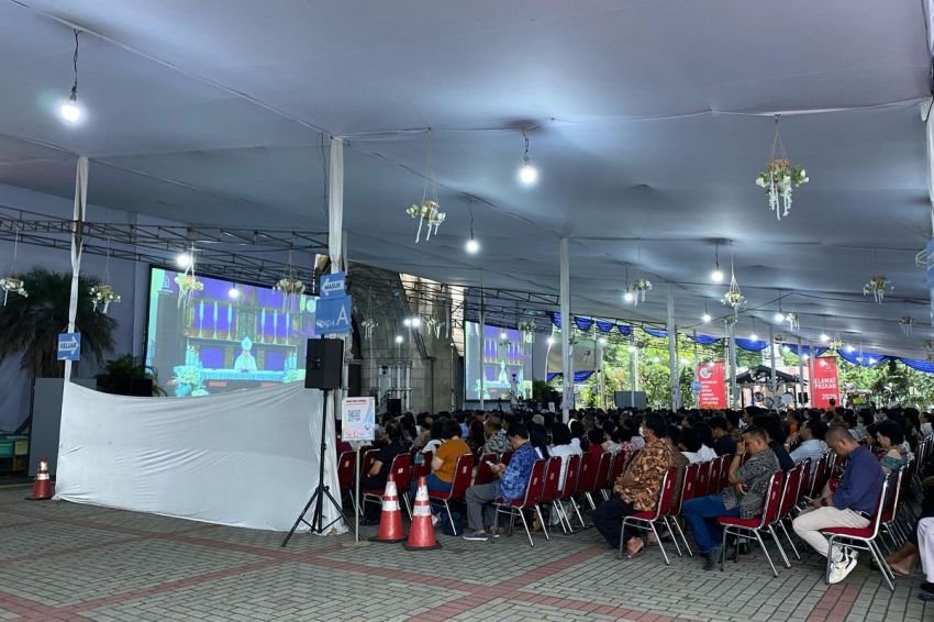 Misa Krisma di Gereja Katedral Jakarta Berlangsung Khidmat dan Aman