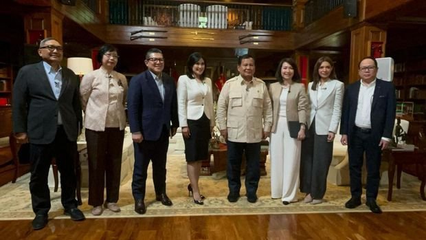 Presiden Prabowo Terima 7 Pemred Media di Hambalang, Bahas Isu Ekonomi hingga UU TNI