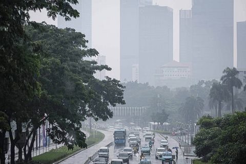 Akhir Pekan Jakarta Diguyur Hujan, Sejumlah Wilayah Berpotensi Hujan Petir