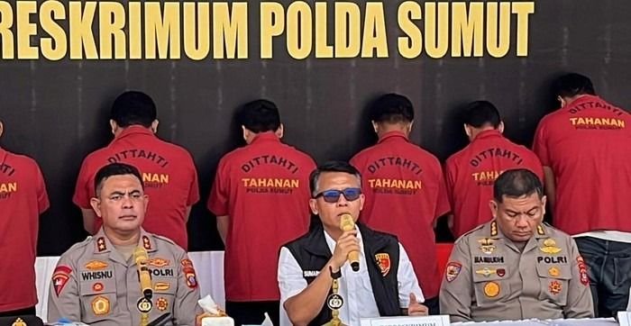 Selama 3 Tahun, Sindikat Pemalsuan Dokumen Mobil Mewah di Medan Beroperasi, Polda Sumut Amankan 11 Tersangka