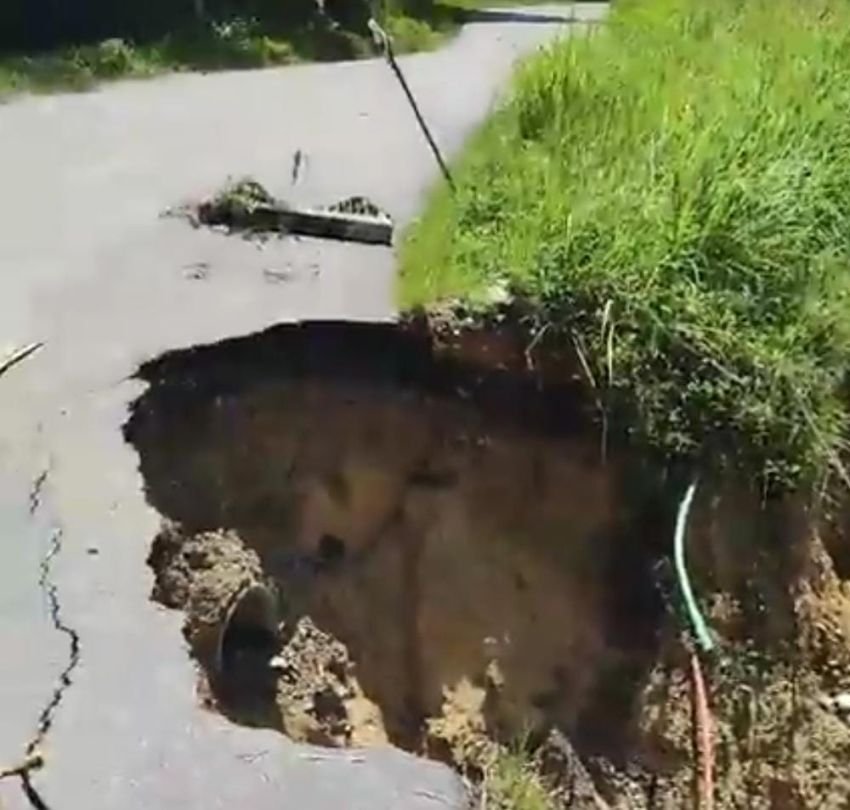 Jalan Lintas Sidikalang–Subulussalam Terancam Putus, Jurang Menganga Ancam Nyawa Pengendara