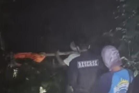 Pendaki Meninggal di Puncak Gunung Pesagi, Tim SAR Lakukan Evakuasi