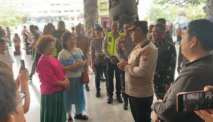 Kapolrestabes Medan Pastikan Perayaan Waisak 2025 Berlangsung Aman dan Kondusif