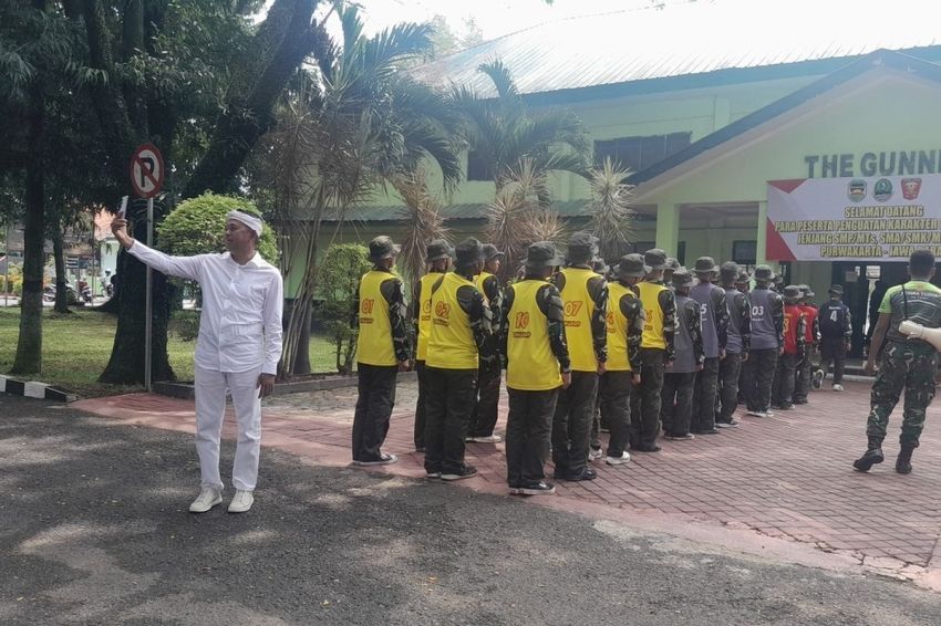Terapkan Disiplin Militer, Dedi Mulyadi: Siswa Nakal Kini Tidur Tepat Waktu dan Bangun Pagi