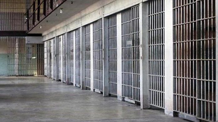 Dirjen PAS: Ribuan Ponsel dan Sajam Masuk Lapas, Bukti Keamanan Masih Bocor